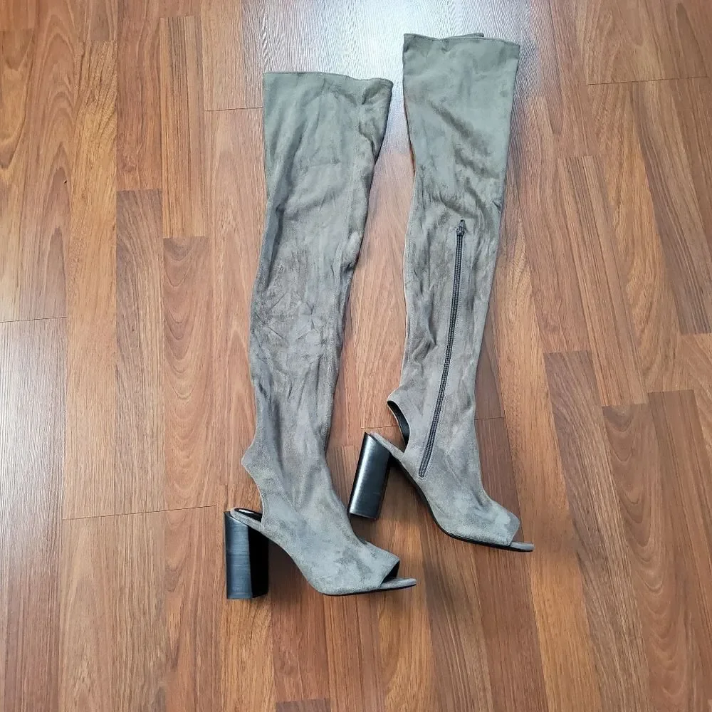 Jeffrey Campbell Capricorn Over-The-Knee Peep-Toe Sock Boots Olive Size 9 NWOB